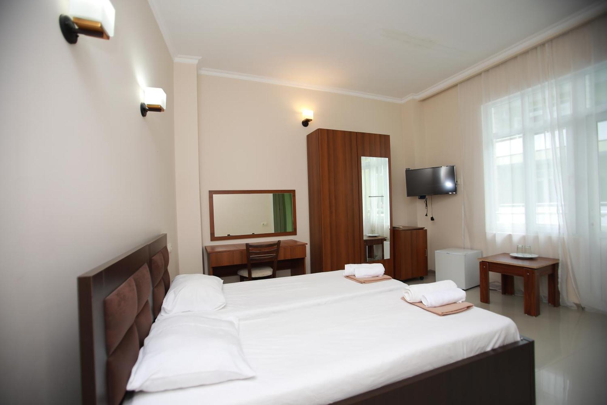 Green House Hotel Kobuleti Esterno foto