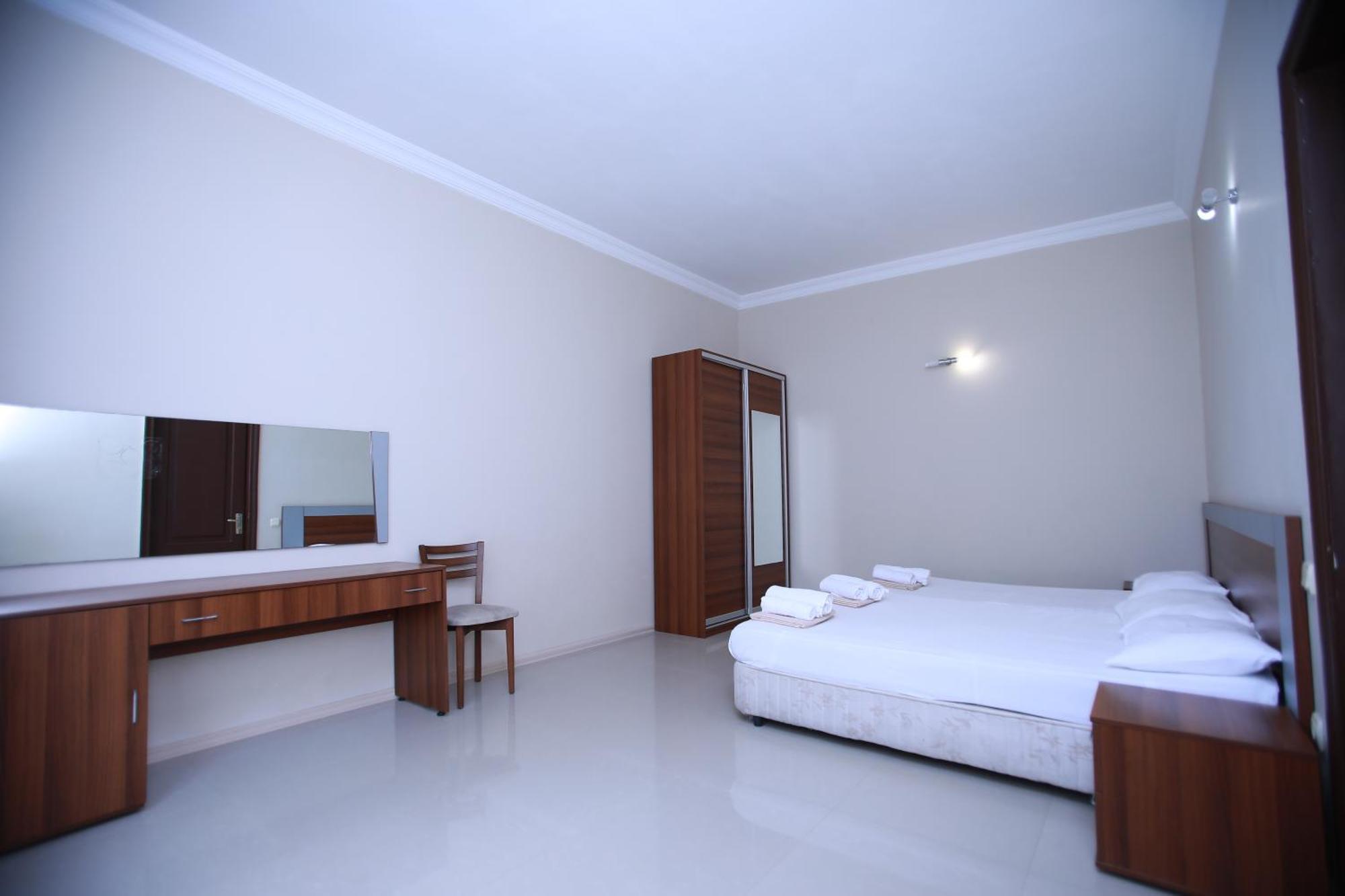 Green House Hotel Kobuleti Esterno foto